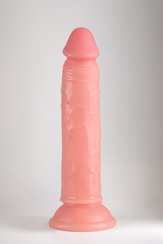 19 cm testissiz realistik silikon dildo