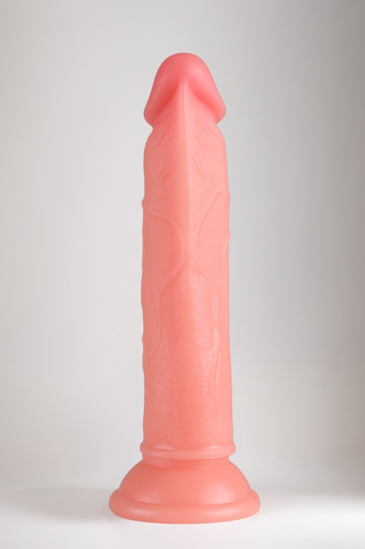 19 cm testissiz realistik silikon dildo